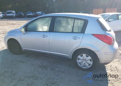 2009 Nissan Versa 1.8S z USA, uszkodzony, nr VIN 3N1BC13E09L393479